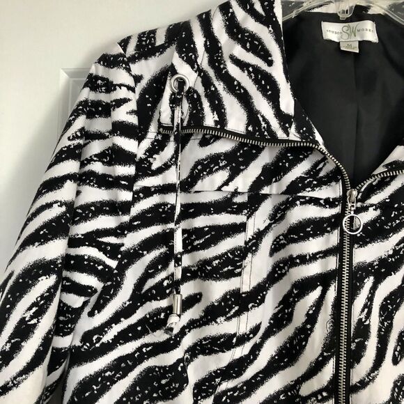 Studio Works Women's Jacket Zebra Black/White Size Medium Full Zip Lined - Picture 8 of 12